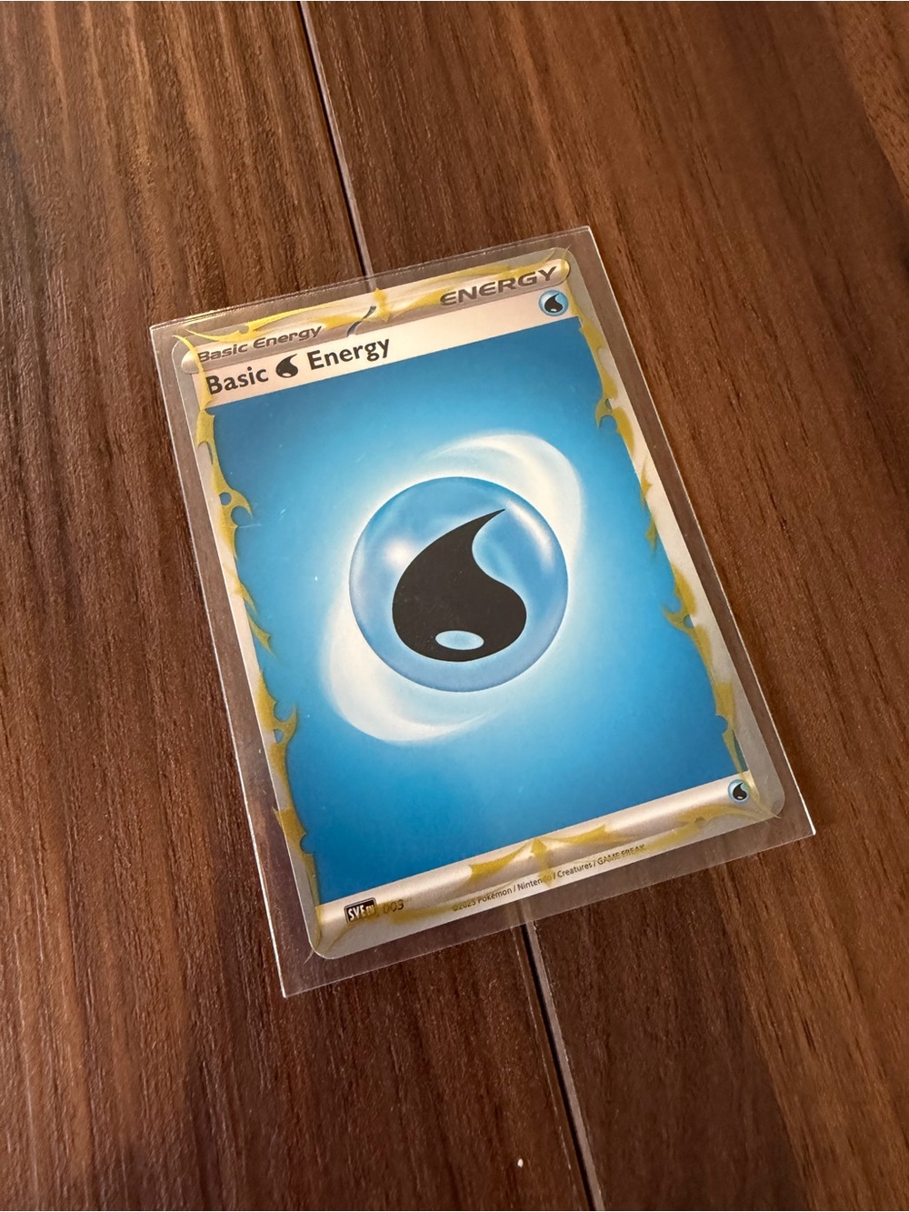 Basic Energy Pokémon Card - Picture 3 of 3